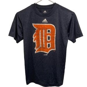Adidas Detroit Tigers Shirt
